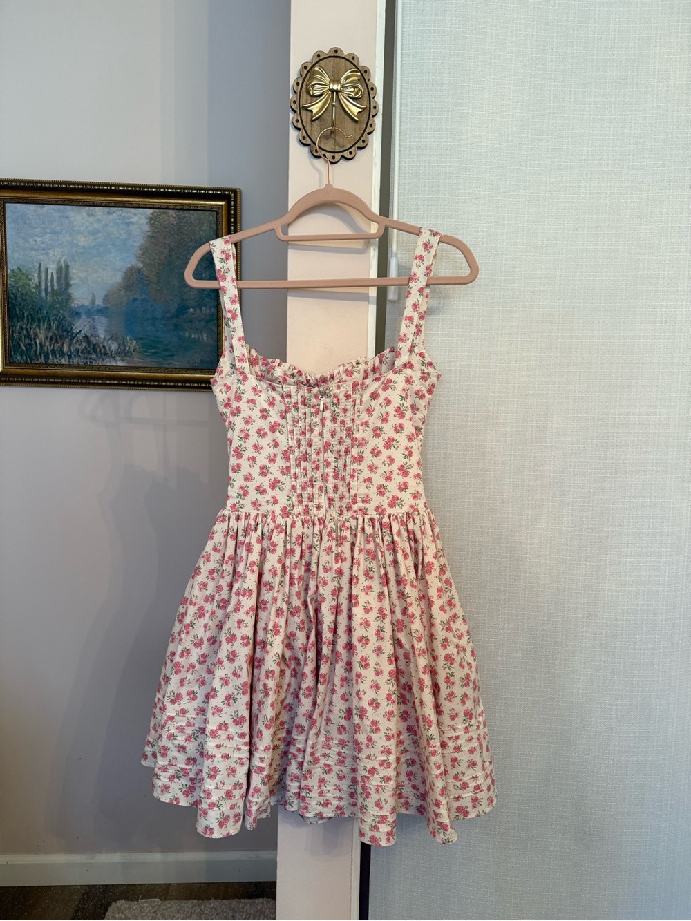 House of CB White Mini Dress with Pink Floral Print - Picture 5 of 7